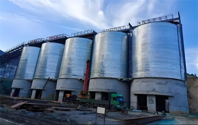 来宾螺旋卷板仓施工现场